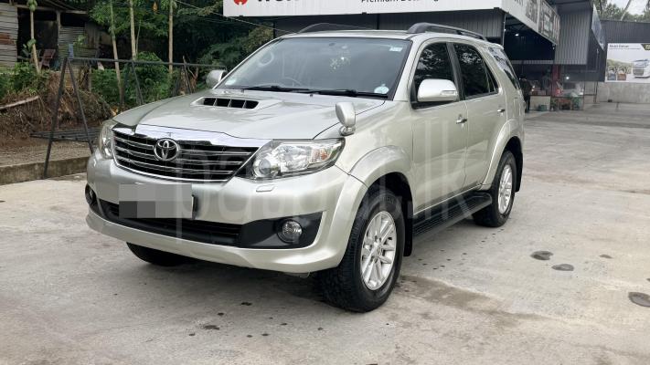 Toyota Fortuner 2013 - Used SUV sale in Sri Lanka - patpat.lk