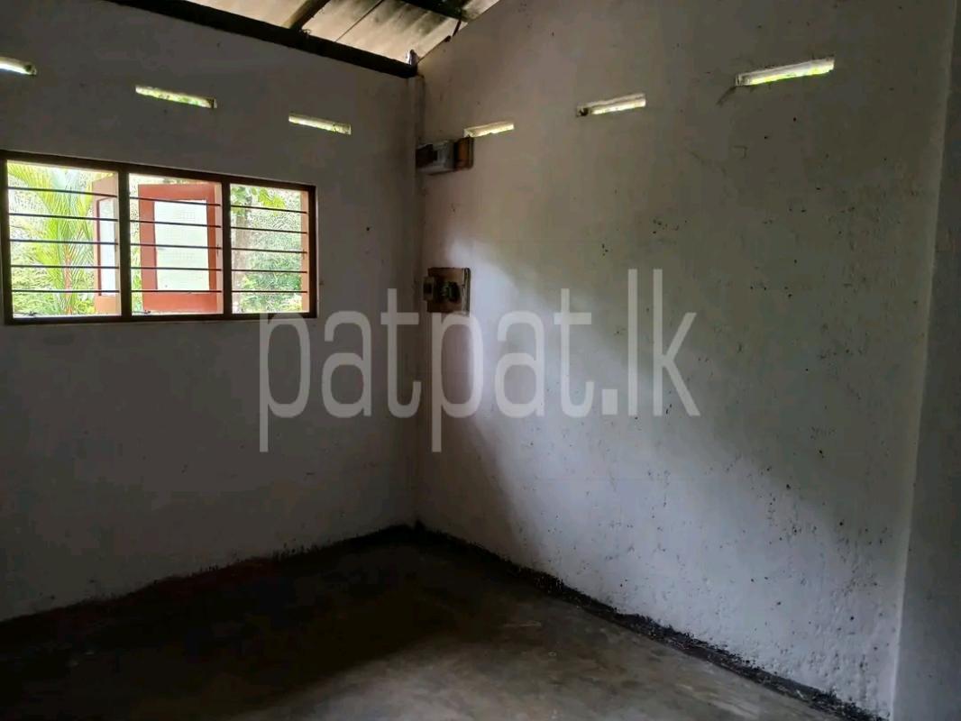 House for Sale in Ingiriya