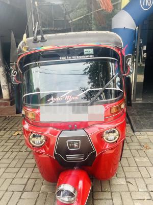 Bajaj 4 stroke 2016 - Used Three wheeler sale in Sri Lanka - patpat.lk