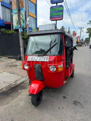 Bajaj Three Wheel 2016 - பயன்படுத்தப்பட்டது முச்சக்கர வண்டி sale in Sri Lanka - patpat.lk