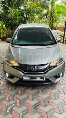 Honda Fit 2013 - භාවිතා කරන ලද කාර් sale in Sri Lanka - patpat.lk