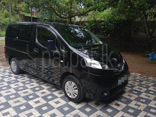 Nissan NV200 2015 - භාවිතා කරන ලද වෑන් රථය sale in Sri Lanka - patpat.lk