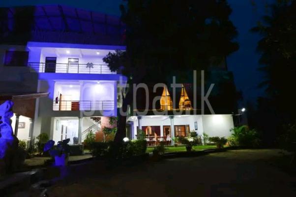 premium-listing-image