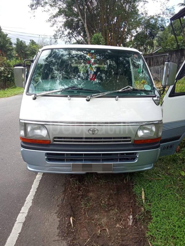 Toyota Hiace 1992 - භාවිතා කරන ලද වෑන් රථය sale in Sri Lanka - patpat.lk