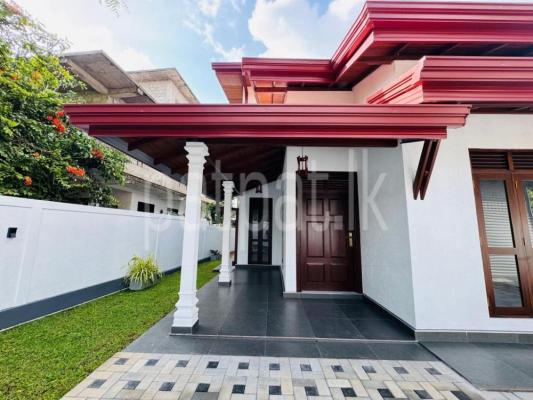 House for Sale in Godagama