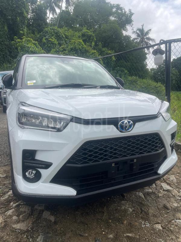 Toyota Raize 2024 -  SUV රථය sale in Sri Lanka - patpat.lk