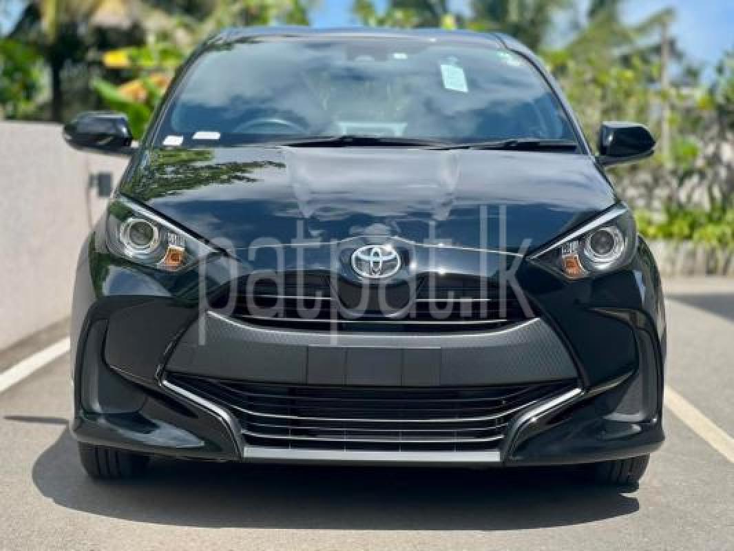 Toyota Yaris 2024 -  Car sale in Sri Lanka - patpat.lk