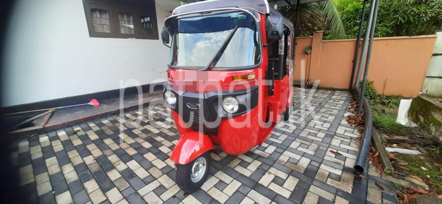 Bajaj Three Wheel 2025 - பயன்படுத்தப்பட்டது முச்சக்கர வண்டி sale in Sri Lanka - patpat.lk