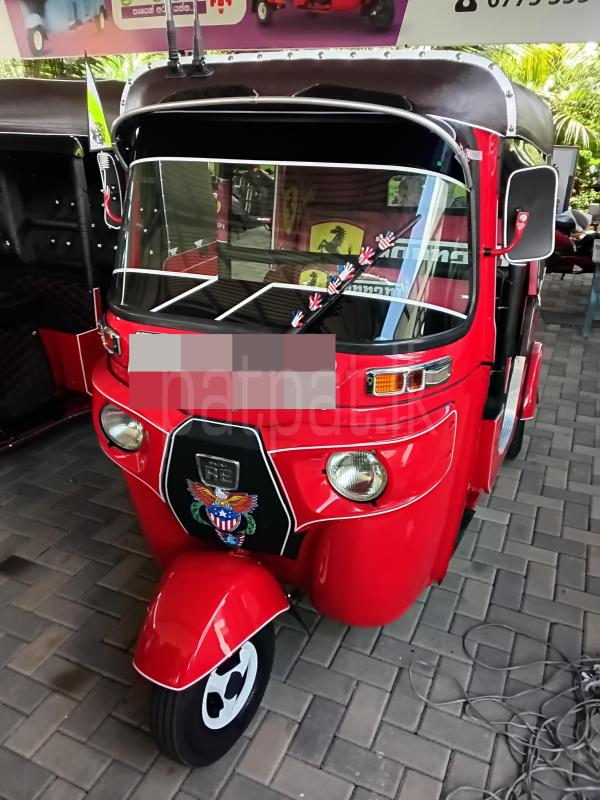 Bajaj 4 stroke 2016 -  ත්‍රිරෝද රථය sale in Sri Lanka - patpat.lk