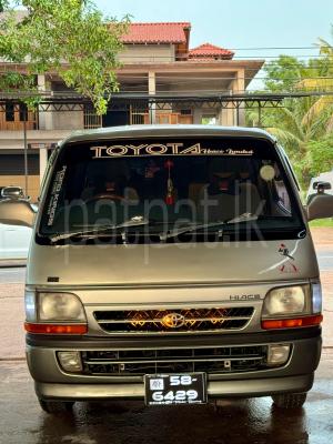 Toyota Hiace 1991 - பயன்படுத்தப்பட்டது வேன் sale in Sri Lanka - patpat.lk