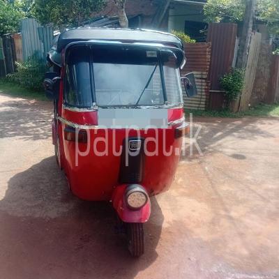 Bajaj 2 stroke 2004 - பயன்படுத்தப்பட்டது முச்சக்கர வண்டி sale in Sri Lanka - patpat.lk