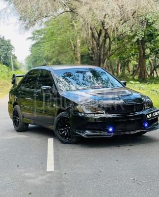 Mitsubishi Lancer 2003