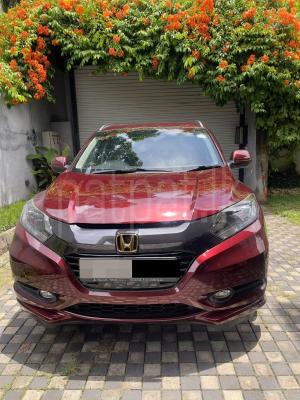 Honda Vezel 2015 - பயன்படுத்தப்பட்டது SUV sale in Sri Lanka - patpat.lk