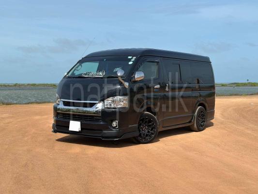 Toyota Hiace 2007 - பயன்படுத்தப்பட்டது வேன் sale in Sri Lanka - patpat.lk