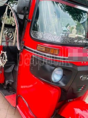 Bajaj Three Wheel 2025 - Used Three wheeler sale in Sri Lanka - patpat.lk