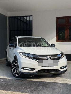 Honda Vezel 2017 - Used SUV sale in Sri Lanka - patpat.lk