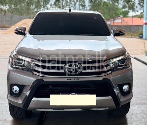 Double Cab Toyota Hilux for Rent
