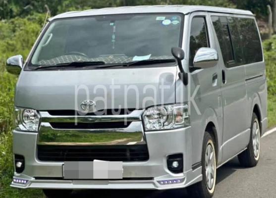 Toyota Hiace 2012 - Used Van sale in Sri Lanka - patpat.lk