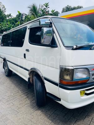 Toyota Hiace 2000 - பயன்படுத்தப்பட்டது வேன் sale in Sri Lanka - patpat.lk