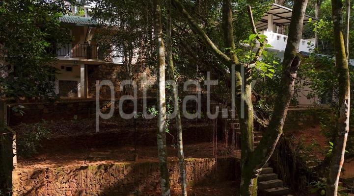 Hotel for Sale in Kandy