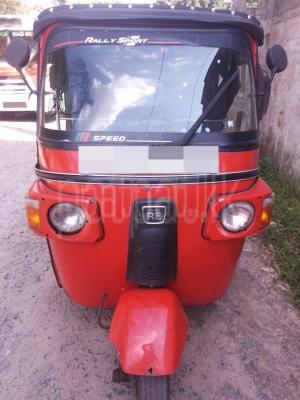 Bajaj Three Wheel 2012