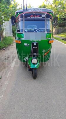 Bajaj 2 stroke 2004 - பயன்படுத்தப்பட்டது முச்சக்கர வண்டி sale in Sri Lanka - patpat.lk