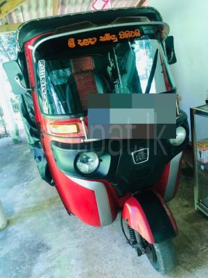Bajaj 4 stroke 2014 - பயன்படுத்தப்பட்டது முச்சக்கர வண்டி sale in Sri Lanka - patpat.lk