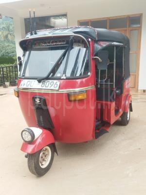 Bajaj Three Wheel 2009