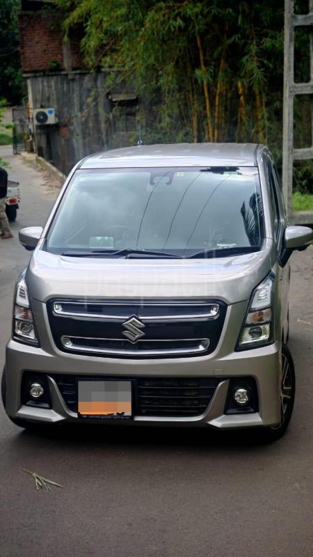 Suzuki Wagon R 2017 -  கார் sale in Sri Lanka - patpat.lk