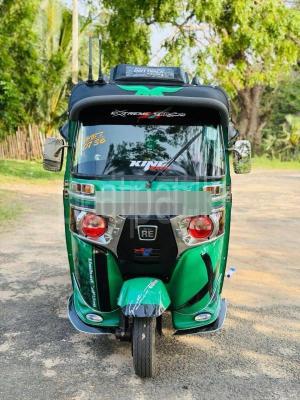 Bajaj Three Wheel 2019