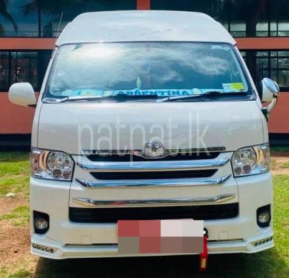 Toyota Hiace 2017 - பயன்படுத்தப்பட்டது வேன் sale in Sri Lanka - patpat.lk