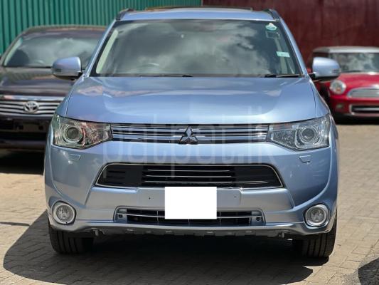 Mitsubishi Outlander 2014 - Used SUV sale in Sri Lanka - patpat.lk