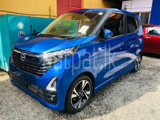 Nissan DAYZ HIGHWAY STAR 2023 - சான்றளிக்கப்பட்டது கார் sale in Sri Lanka - patpat.lk