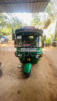 Bajaj Three Wheel 2013 - Used Three wheeler sale in Sri Lanka - patpat.lk