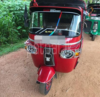 Bajaj Three Wheel 2012 - භාවිතා කරන ලද ත්‍රිරෝද රථය sale in Sri Lanka - patpat.lk