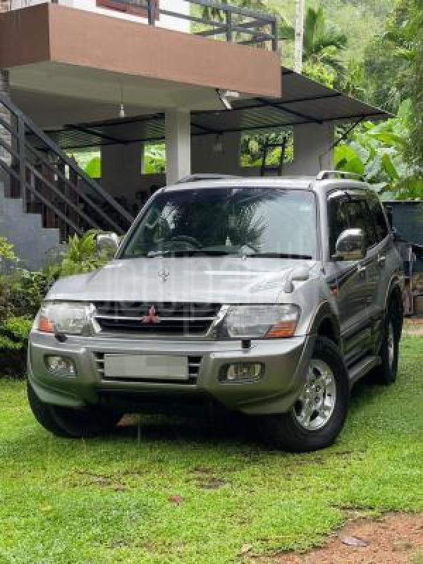 Mitsubishi Montero 2000 -  SUV රථය sale in Sri Lanka - patpat.lk