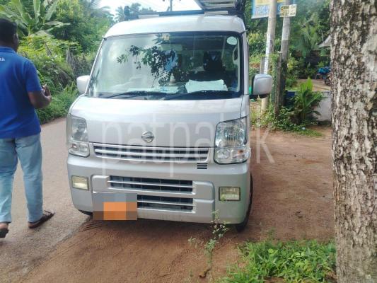 Nissan NV100 2016 - Used Van sale in Sri Lanka - patpat.lk