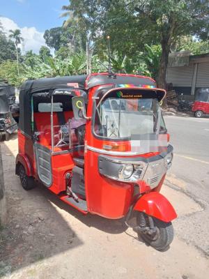 Bajaj 4 stroke 2015 - Used Three wheeler sale in Sri Lanka - patpat.lk