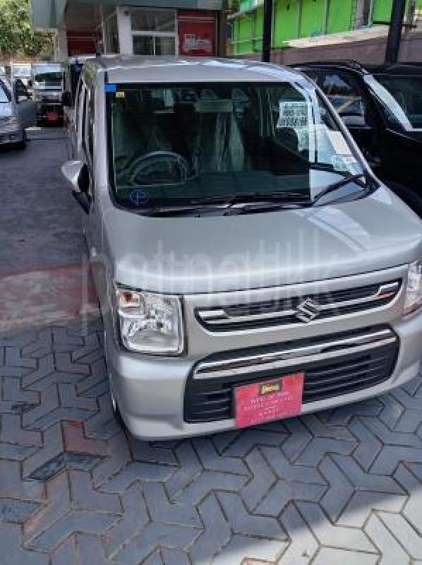Suzuki Wagon R 2023 -  Car sale in Sri Lanka - patpat.lk