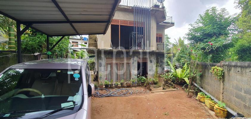 House for Sale in Kiribathkumbura