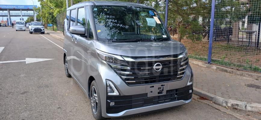 Nissan Roox 2023 - Reconditioned Car sale in Sri Lanka - patpat.lk