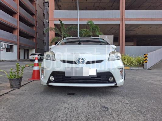 Toyota Prius 2015
