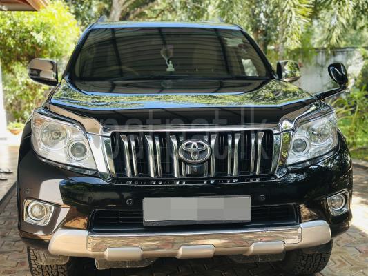 Toyota Land Cruiser Prado 2011