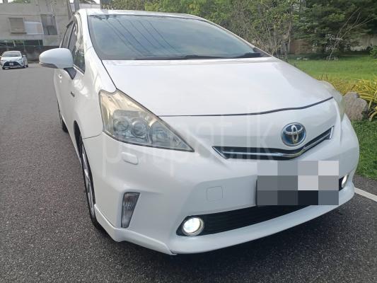 Toyota Prius Alpha 2012 - Used Car sale in Sri Lanka - patpat.lk