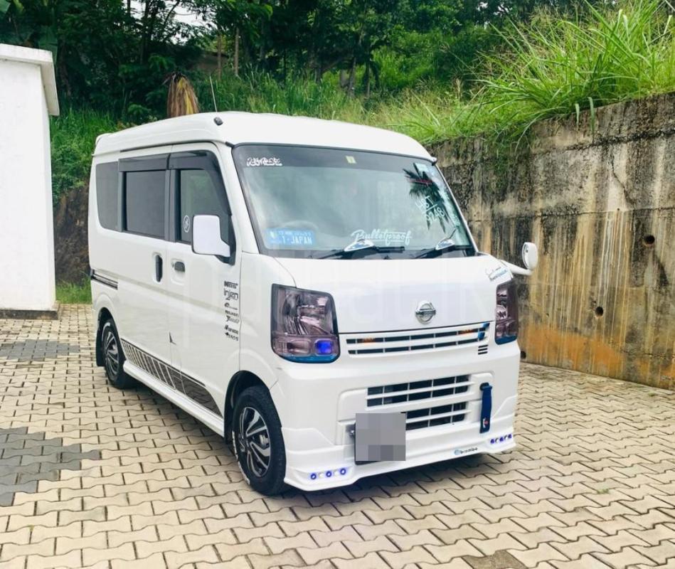 Nissan Clipper 2016 -  வேன் sale in Sri Lanka - patpat.lk