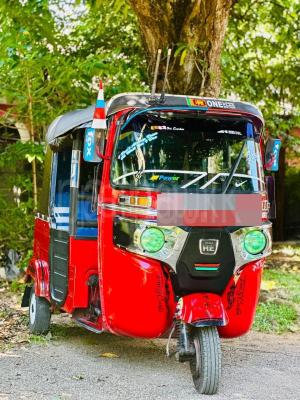 Bajaj 4 stroke 2016 - Used Three wheeler sale in Sri Lanka - patpat.lk
