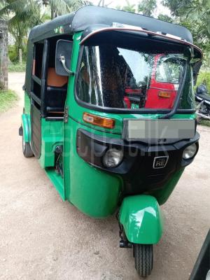 Bajaj Three Wheel 2017 - பயன்படுத்தப்பட்டது முச்சக்கர வண்டி sale in Sri Lanka - patpat.lk