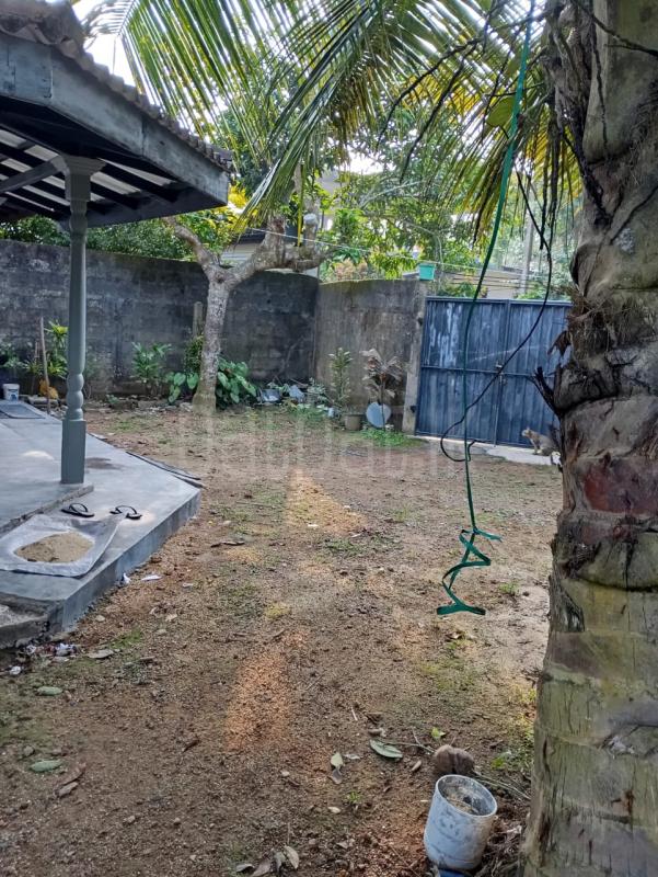 House for Sale in Karapitiya