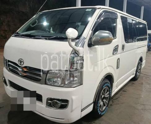 Toyota Hiace 2007 - பயன்படுத்தப்பட்டது வேன் sale in Sri Lanka - patpat.lk
