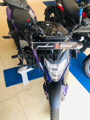 Bajaj Pulsar 2025 - சான்றளிக்கப்பட்டது பைக் sale in Sri Lanka - patpat.lk